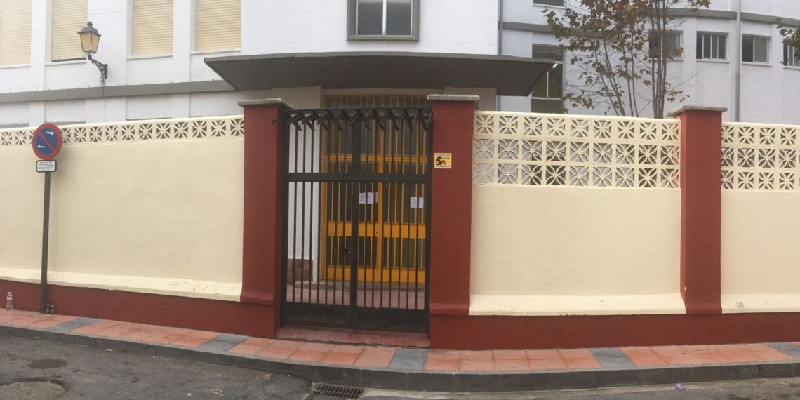 El MDyC denuncia el peligro estructural del CEIP ‘José Acosta’ y exige una actuación urgente