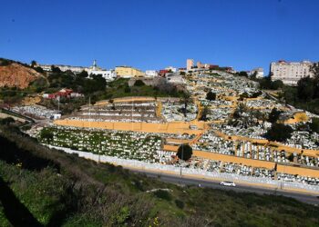 La Ciudad prevé disponer de 500 nuevas tumbas en el cementerio de Sidi Embarek en mes y medio