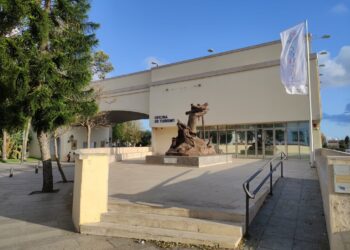 Ceuta moderniza su Oficina de Información Turística con una reforma integral