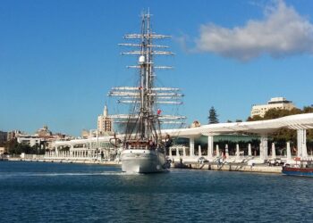 El ‘Barco de la Paz’ llega a Ceuta para promover la convivencia intercultural