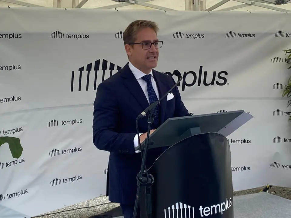 El centro de datos de la Puntilla repite “primera piedra”: dos años después, nuevo promotor y viejas preguntas sobre los fondos europeos