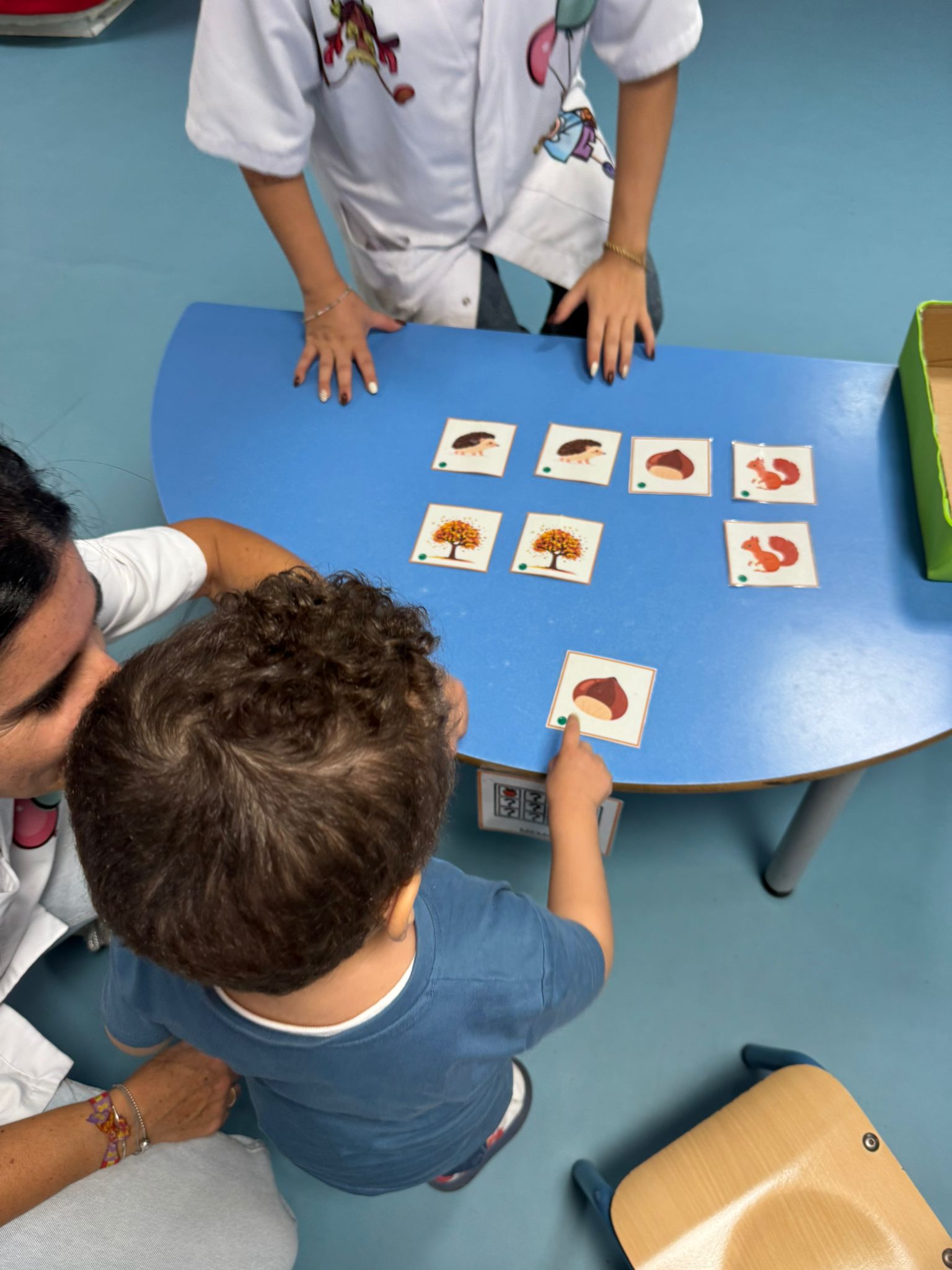 FAMPA 4 Culturas celebra sus primeros “Patios Inclusivos” del curso dedicados al otoño