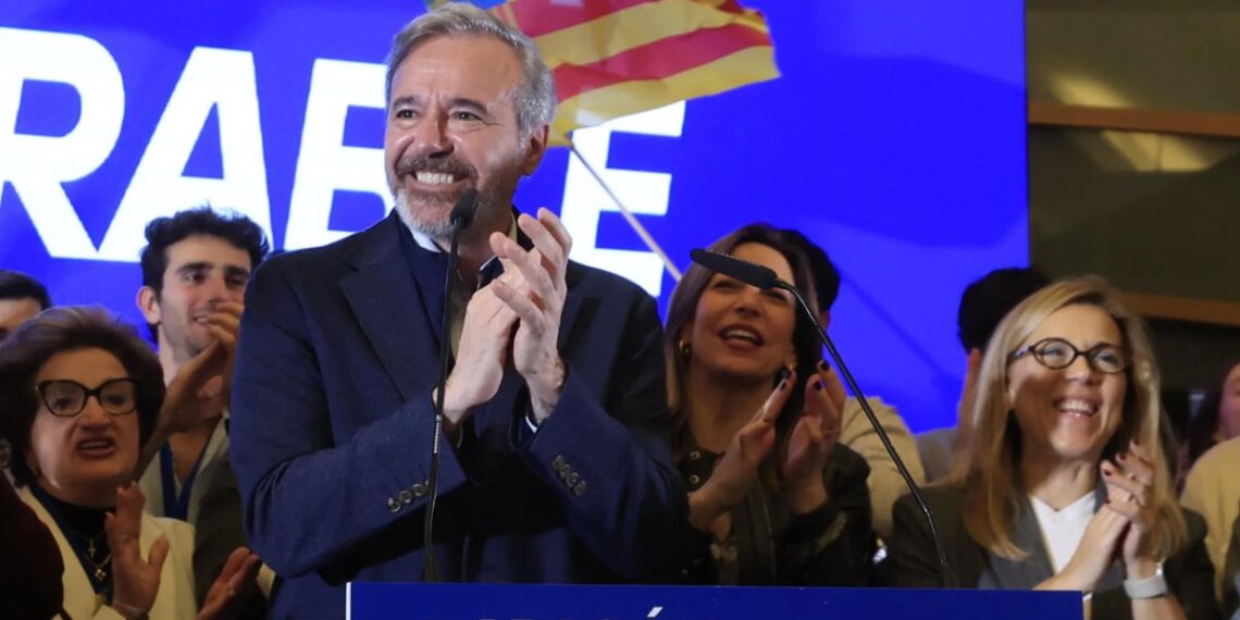 Las Cortes de Aragón inician la XII Legislatura con negociaciones clave entre PP y Vox