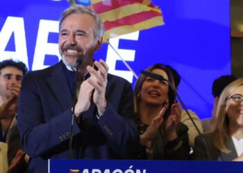 Las Cortes de Aragón inician la XII Legislatura con negociaciones clave entre PP y Vox