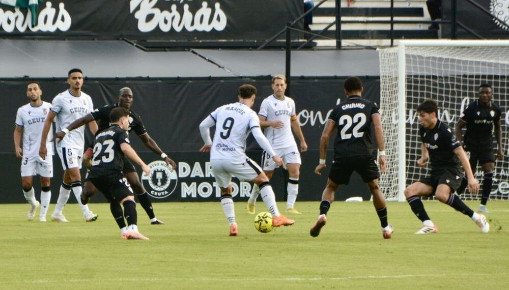 Marcos Fernández, delantero del Ceuta: «Primero asegurar la permanencia y luego, soñar»